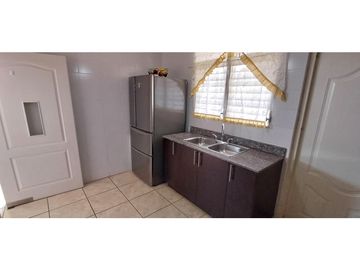 SE VENDE CASA EN BRISAS DEL GOLF ARRAIJAN
