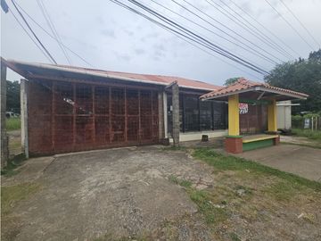 Venta de Terreno Comercial en La Chorrera, Vía La Mitra