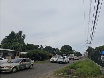 Venta de Terreno Comercial en La Chorrera, Vía La Mitra