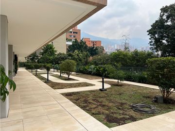 Apartamento para la Venta en el Poblado Alejandria