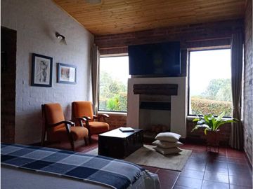 CASA CAMPESTRE ESTILO MEXICANO - VIA SAN PEDRO DE LOS MILAGROS