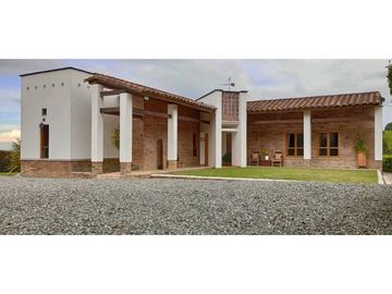 CASA CAMPESTRE ESTILO MEXICANO - VIA SAN PEDRO DE LOS MILAGROS