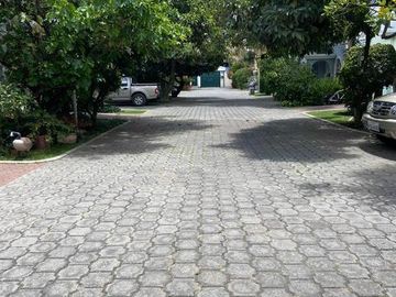 BAJO DE PRECIO VENDO HERMOSA CASA EN TUMBACO