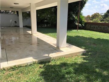 Venta o Alquiler Casa en Condominio Ciudad Jardín Sur de Cali