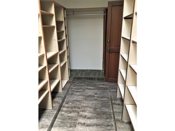 Venta o Alquiler Casa en Condominio Ciudad Jardín Sur de Cali