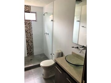 Venta o Alquiler Casa en Condominio Ciudad Jardín Sur de Cali