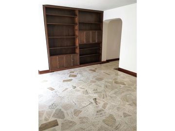 Venta o Alquiler Casa en Condominio Ciudad Jardín Sur de Cali