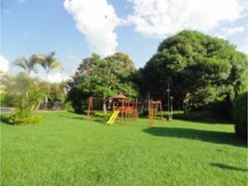 Venta o Alquiler Casa en Condominio Ciudad Jardín Sur de Cali