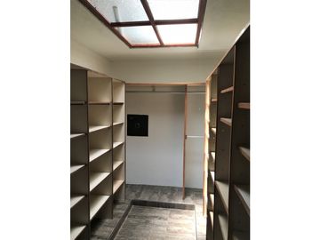 Venta o Alquiler Casa en Condominio Ciudad Jardín Sur de Cali