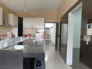 *Querétaro,Querétaro,Villas del Mesón, Casa en Venta*