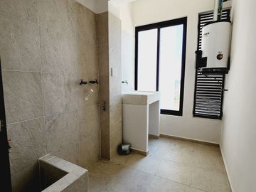 Departamento en VENTA nuevo de 3 recámaras en Fraccionamiento Virginia