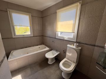 Casa en  Venta al agua en Los Castores, Nordelta