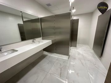 Local de venta en Kennedy Norte – código:21386