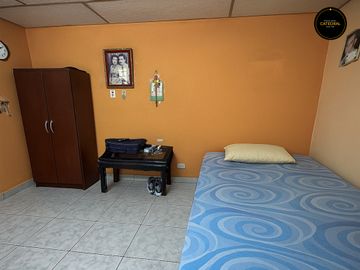 Casa de venta en Sauces 6 – código:21380