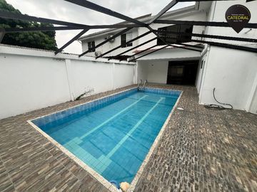 Casa de venta en Urb Los Lagos - Samborondon  – código:21372