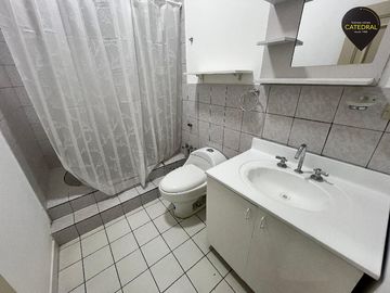 Casa de venta en Urb Los Lagos - Samborondon  – código:21372