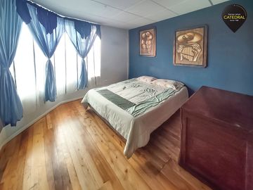 Casa de venta en Miraflores  – código:20955