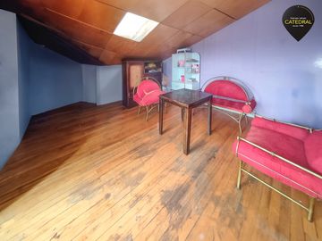 Casa de venta en Miraflores  – código:20955