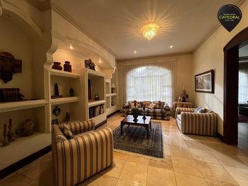 Casa de venta en Sector Challuabamba - Panamericana Norte – código:13940