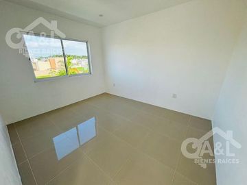 Casa Venta Recamara Planta Baja Fraccionamiento Las Palmas