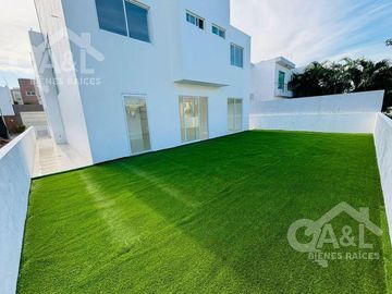 Casa Venta Recamara Planta Baja Fraccionamiento Las Palmas