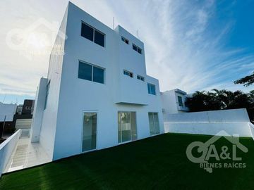 Casa Venta Recamara Planta Baja Fraccionamiento Las Palmas