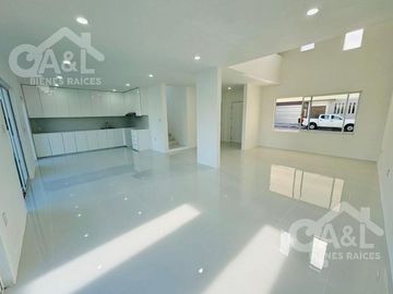 Casa Venta Recamara Planta Baja Fraccionamiento Las Palmas