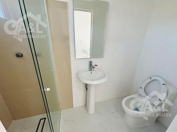 Casa Venta Recamara Planta Baja Fraccionamiento Las Palmas