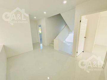 Casa Venta Recamara Planta Baja Fraccionamiento Las Palmas