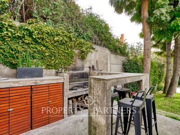 En venta casa en condominio de 4 casas ubicada en privilegiado sector de La Reina alta!