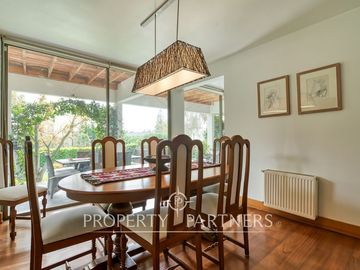 En venta casa en condominio de 4 casas ubicada en privilegiado sector de La Reina alta!