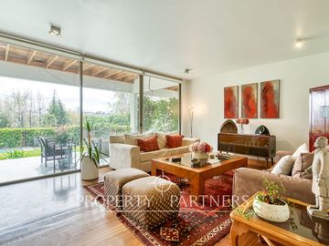 En venta casa en condominio de 4 casas ubicada en privilegiado sector de La Reina alta!