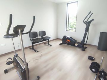 Casa en venta 4 habitaciones a estrenar | sector Tumbaco