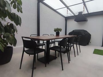 Casa en venta 4 habitaciones a estrenar | sector Tumbaco
