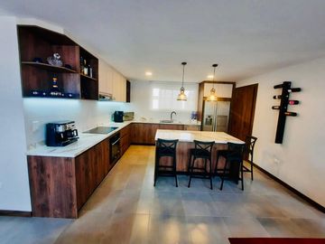 Casa en venta 4 habitaciones a estrenar | sector Tumbaco