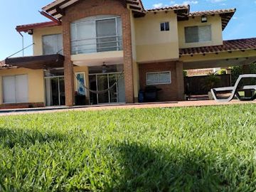 ARRIENDO de CASA CAMPESTRE en PEREIRA