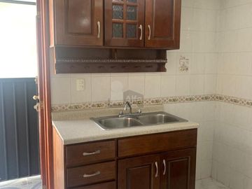 Casa en Venta en Toluca, casa ubicada en privada en la  colonia Santa Maria de las Rosas