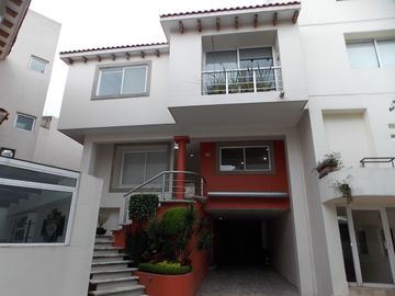 Casa en renta en Condominio Horizontal en Tizapán San Ángel, Alvaro Obregón CDMX