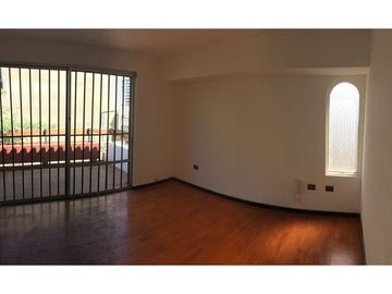 AMPLIA CASA EN VENTA SECTOR AV BRASIL