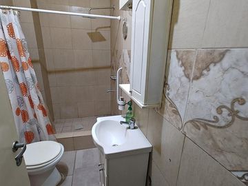 Casa en  venta en Isidro Casanova