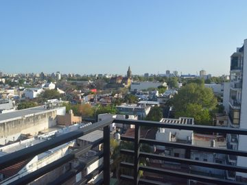 Venta Departamento de dos ambientes en  Montecastro