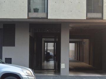 Venta Departamento de dos ambientes en  Montecastro