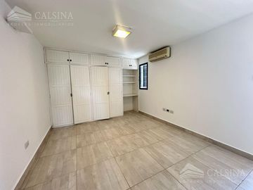 Casa en  venta tres dormitorios Bajo Palermo