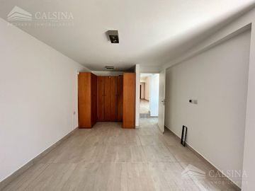 Casa en  venta tres dormitorios Bajo Palermo