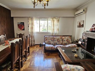 VENTA DE PH 3 AMBIENTES CON QUINCHO, PARRILLA Y TERRAZA EN SAN ISIDRO