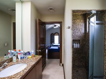 CASA EN VENTA EN CORDILLERA / VALLE PTE