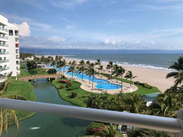 DEPARTAMENTO FRENTE A PLAYA EN NUEVO VALLARTA | SAYIL