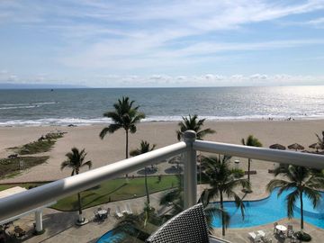 DEPARTAMENTO FRENTE A PLAYA EN NUEVO VALLARTA | SAYIL