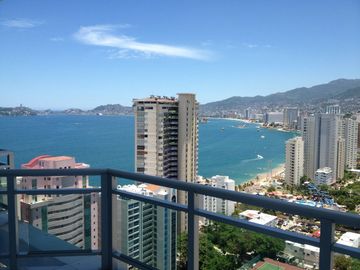 DEPARTAMENTO EN VENTA EN ACAPULCO, COL. COSTA AZUL