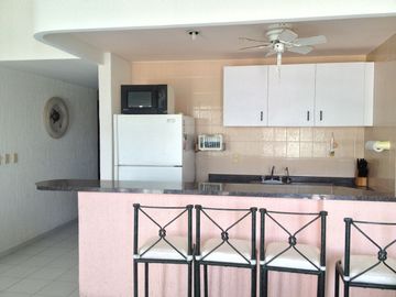 DEPARTAMENTO EN VENTA EN ACAPULCO, COL. COSTA AZUL